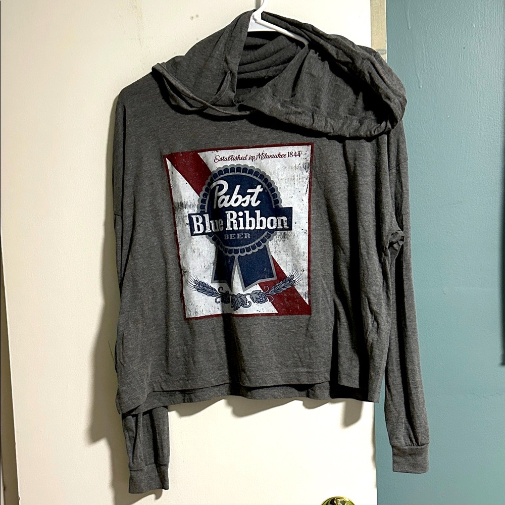 District Gray Crop Top with Blue and Red Graphic. Women’s L